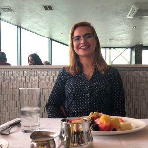 Meet your Posher, Agnes